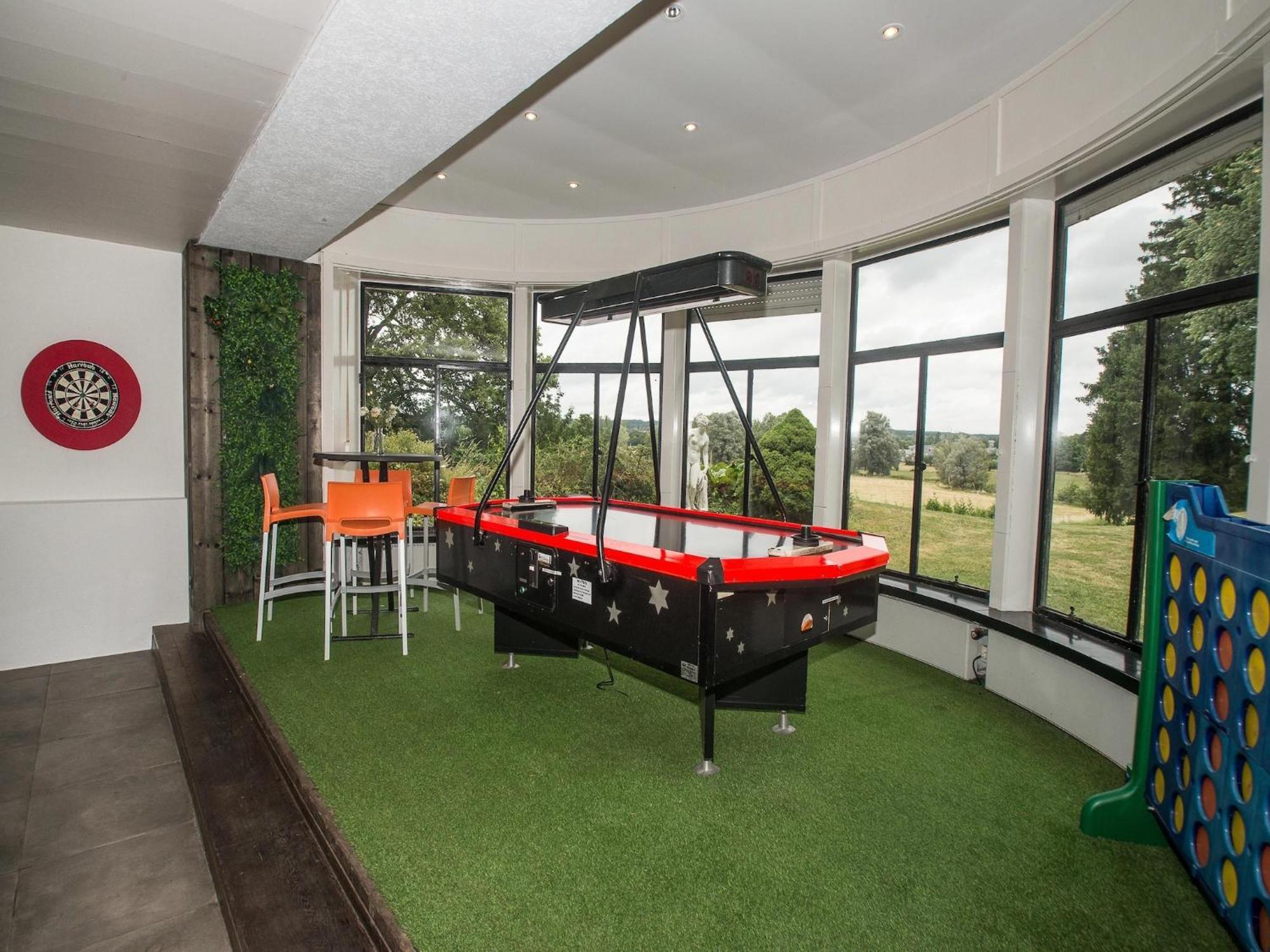 Luxurious Castle With Hot Tub In The Belgian Villa Jamoigne Eksteriør billede